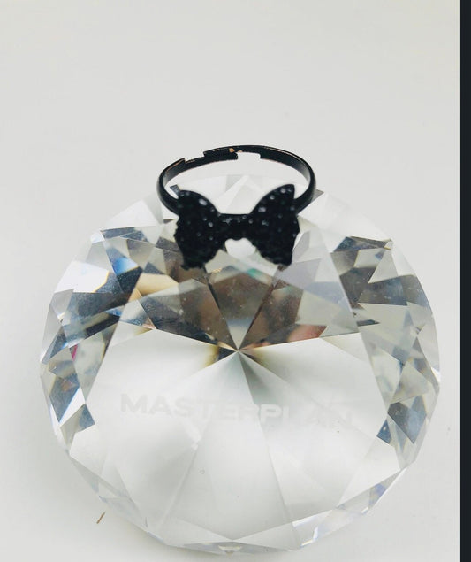 Cuteness Black Bow Ring